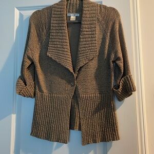 WD - NY Top Cardigan Women Size M Tan Light Knit Weave Design One Button Front